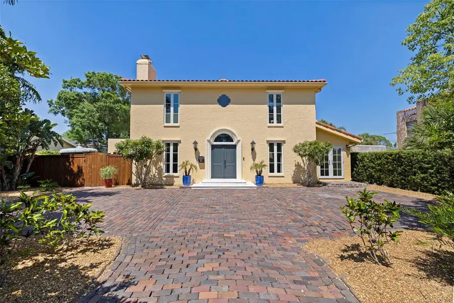 1101 Jungle Avenue N, Saint Petersburg, FL 33710 - #2