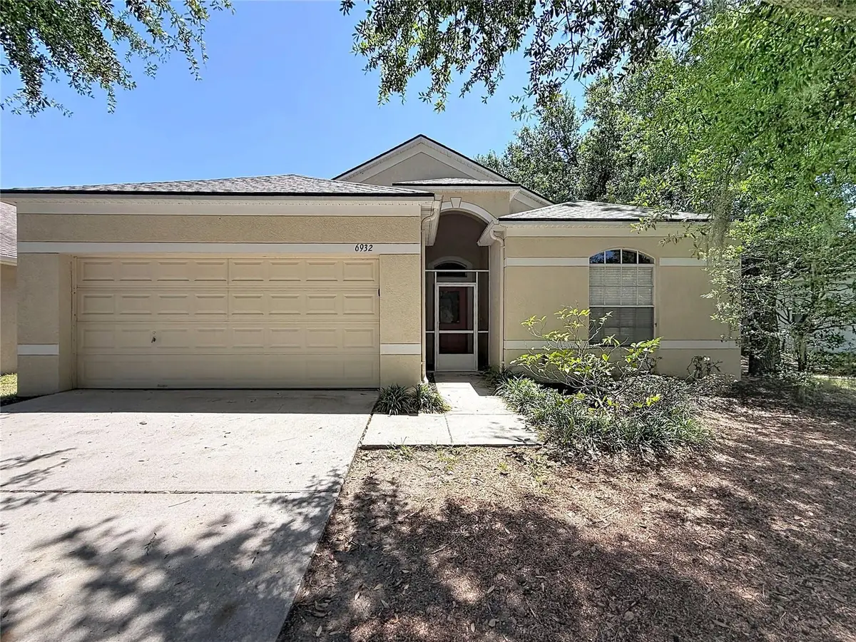 6932 Monarch Park Drive, Apollo Beach, FL 33572 - #1