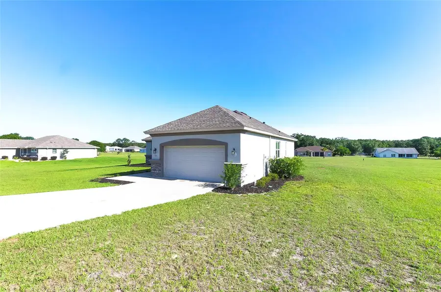 725 E Charleston Court, Hernando, FL 34442 - #2