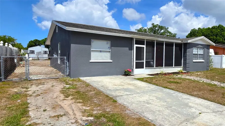 2417 Wishing Well Circle, Tampa, FL 33619 - #3