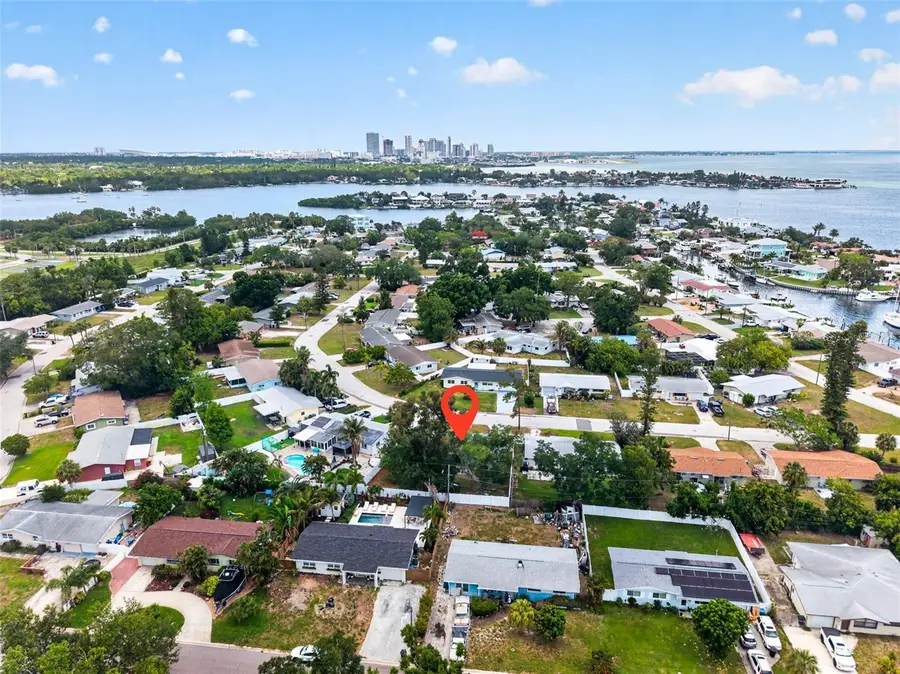 3673 Searobin Drive Se, Saint Petersburg, FL 33705 - #2