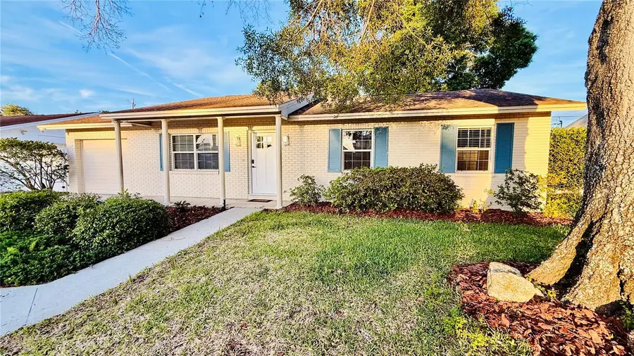 6409 Rosewood Drive, Tampa, FL 33615 - #2