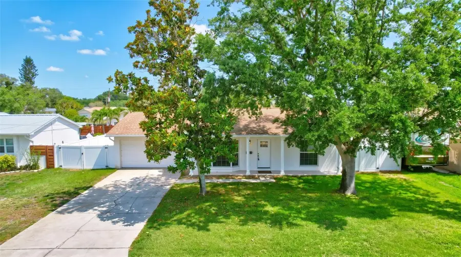 4417 Trout Drive Se, Saint Petersburg, FL 33705 - #2