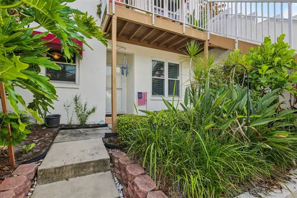 1440 Water View Drive W #106, LARGO, FL 33771