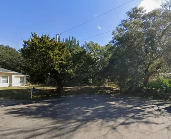 11 Whitney Place, PALM COAST, FL 32164