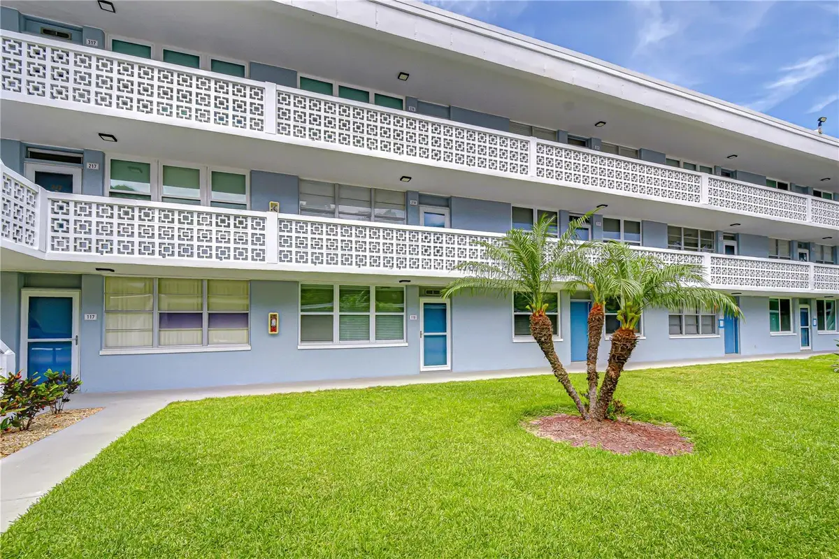 4720 Locust Street Ne #118, Saint Petersburg, FL 33703 - #1