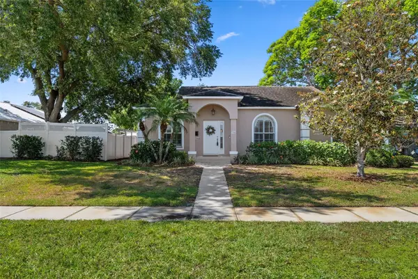 350 47th Avenue N, ST PETERSBURG, FL 33703