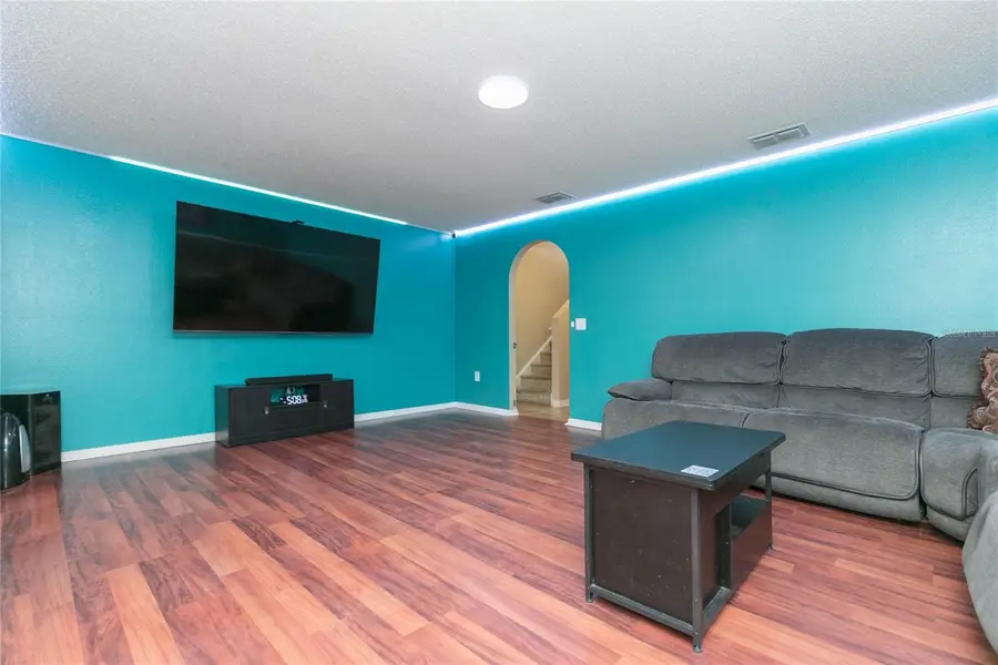 9922 Ashburn Lake Drive, Tampa, FL 33610 - #3