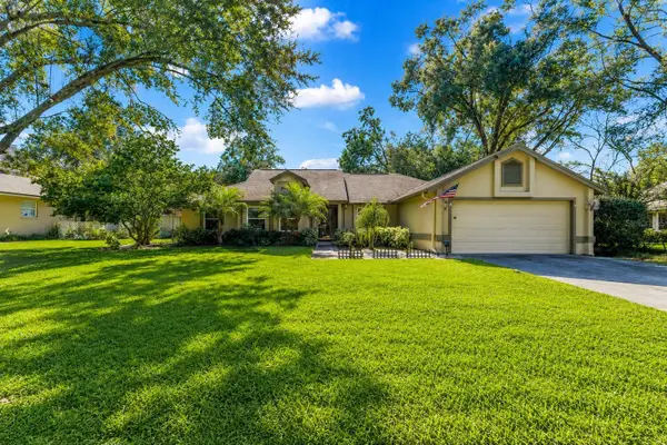 2067 Majestic Woods Boulevard, APOPKA, FL 32712