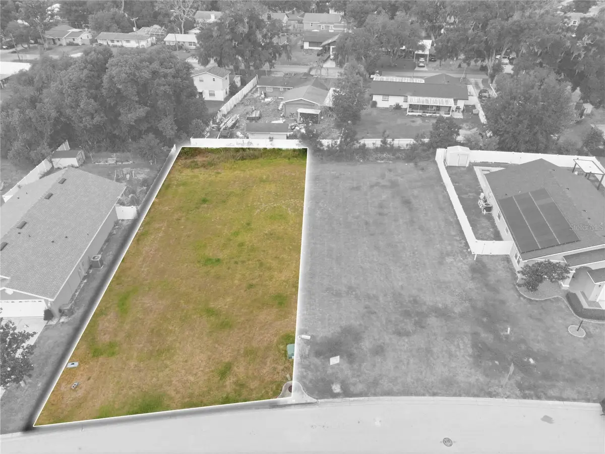 307 Lisa Ann Court, Plant City, FL 33563 - #1