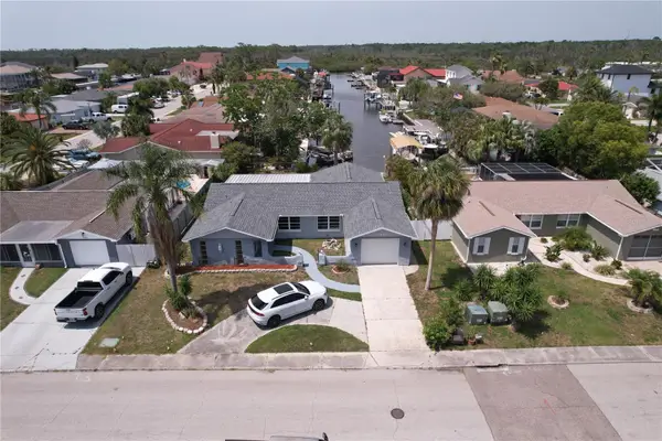 6101 Seabreeze Drive, PORT RICHEY, FL 34668