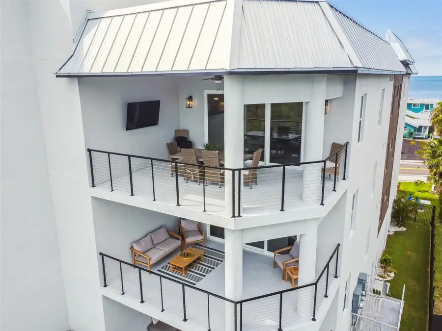 19505 Gulf Boulevard #404, Indian Shores, FL 33785 - #2