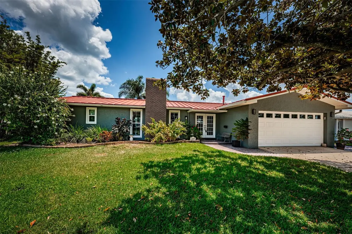 1496 49th Avenue Ne, Saint Petersburg, FL 33703 - #1