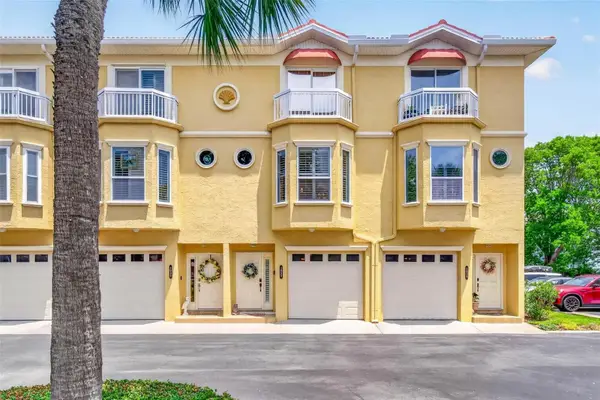 1033 Pinellas Bayway S, TIERRA VERDE, FL 33715