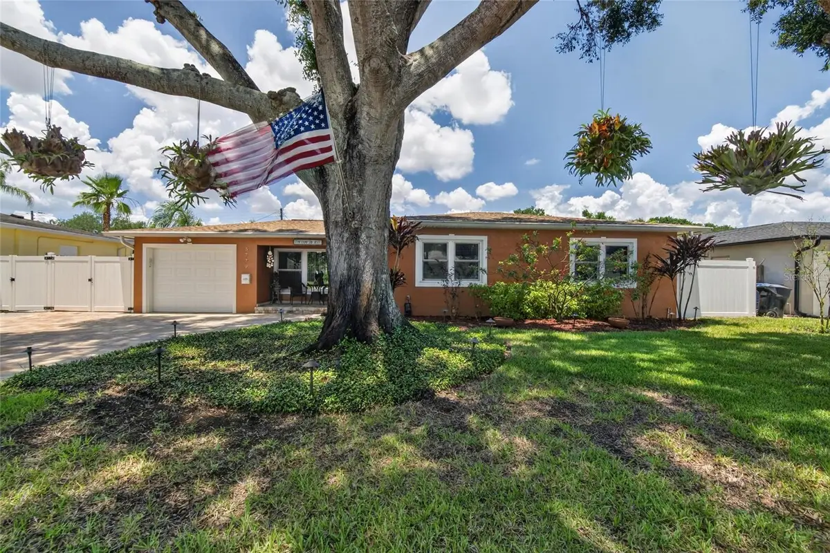 3779 Benson Avenue N, Saint Petersburg, FL 33713 - #1
