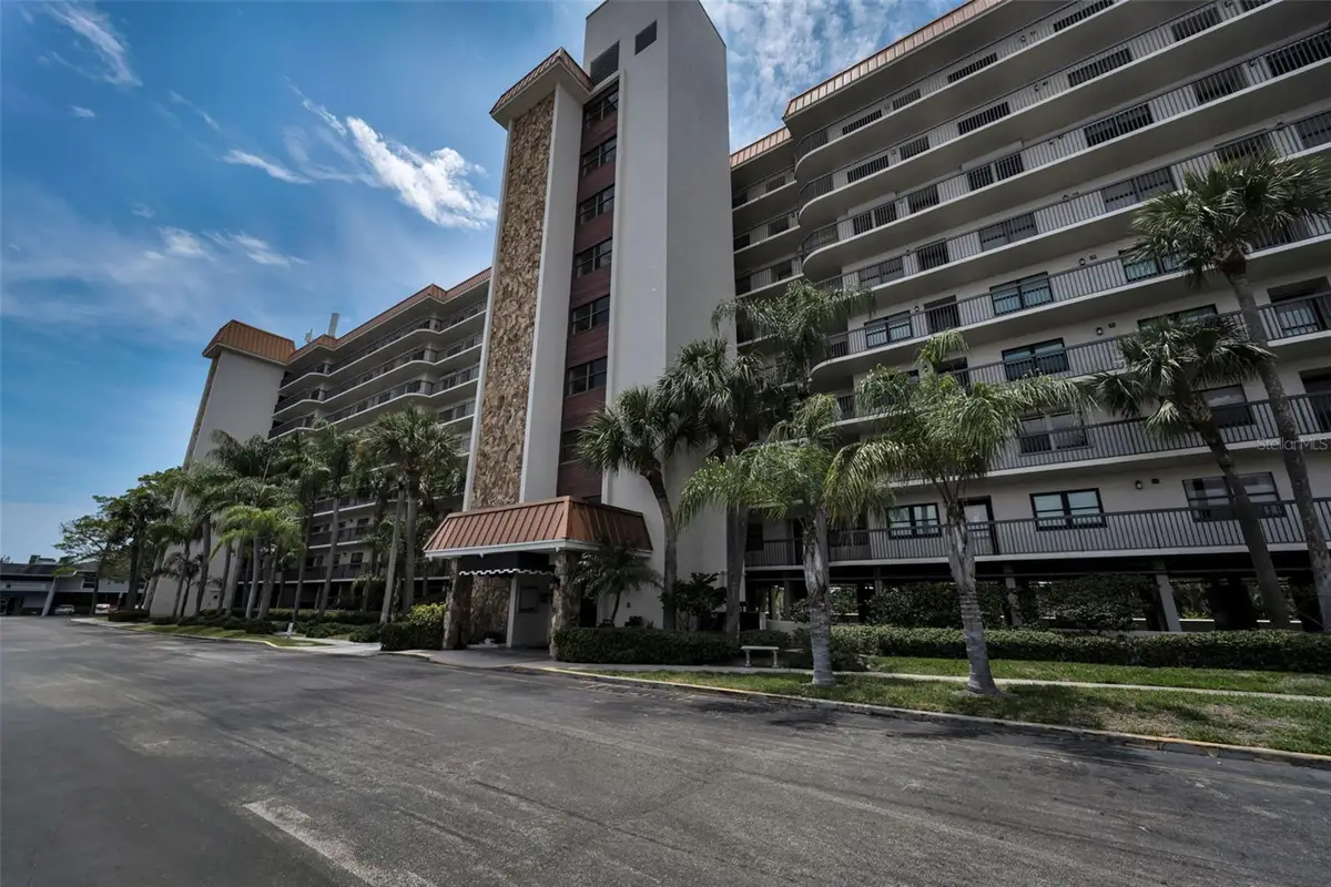 5400 Park St. North #303, Saint Petersburg, FL 33709 - #1