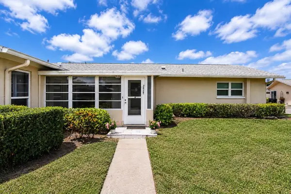 2828 Highlands Boulevard #A, PALM HARBOR, FL 34684