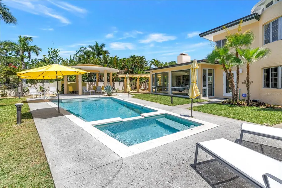 2781 Bayside Drive S, Saint Petersburg, FL 33705 - #3