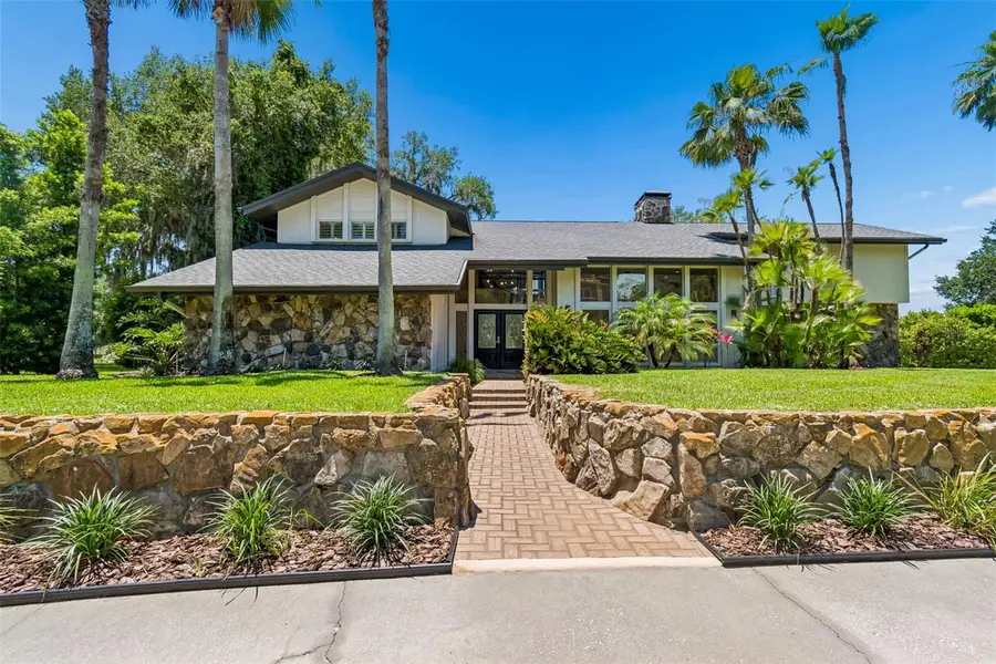 816 Taray De Avila, Tampa, FL 33613 - #3