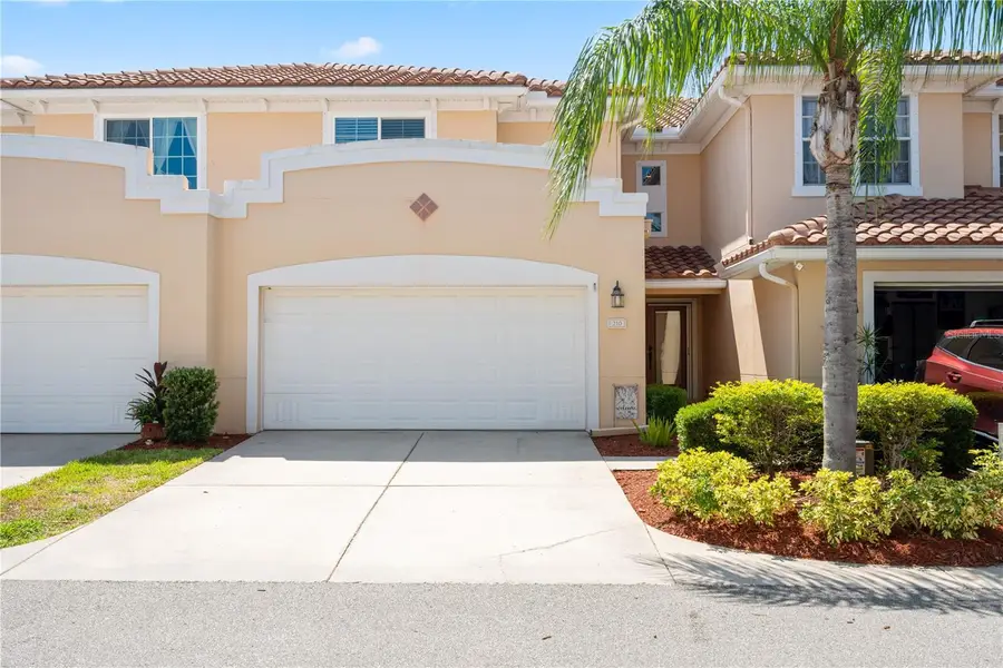 210 Valencia Circle, Saint Petersburg, FL 33716 - #2