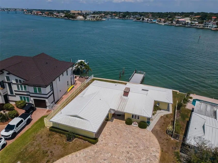 516 Harbor Drive N, Indian Rocks Beach, FL 33785 - #2