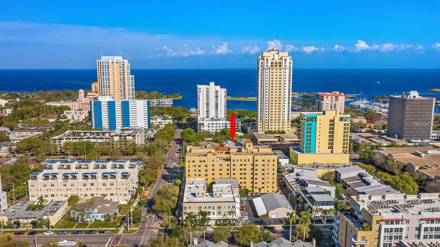 130 4th Avenue N #Apt 305, Saint Petersburg, FL 33701 - #3