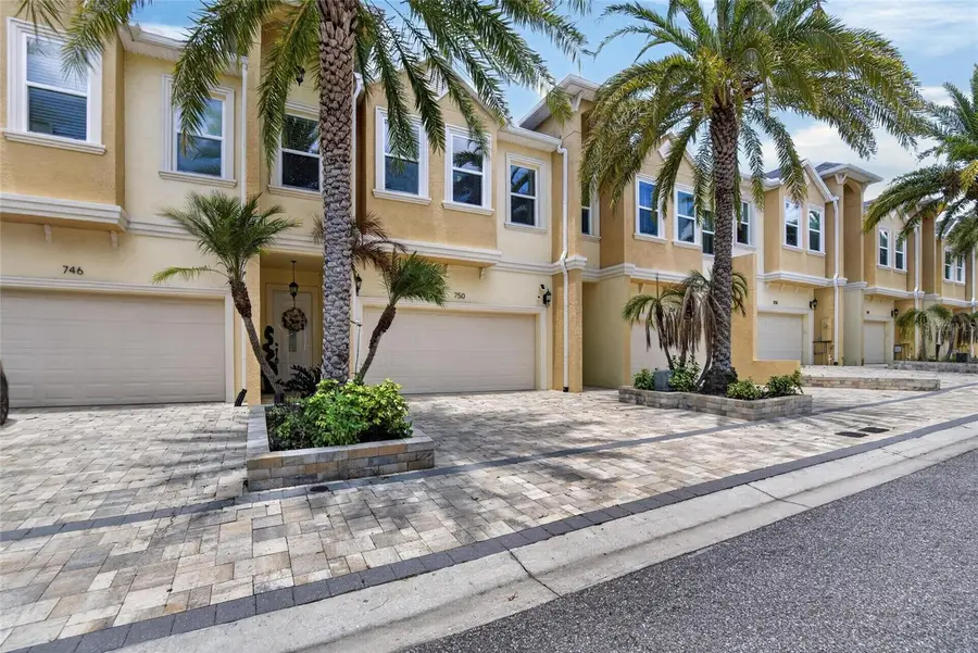 750 Grand Cypress Lane, Tarpon Springs, FL 34689 - #2