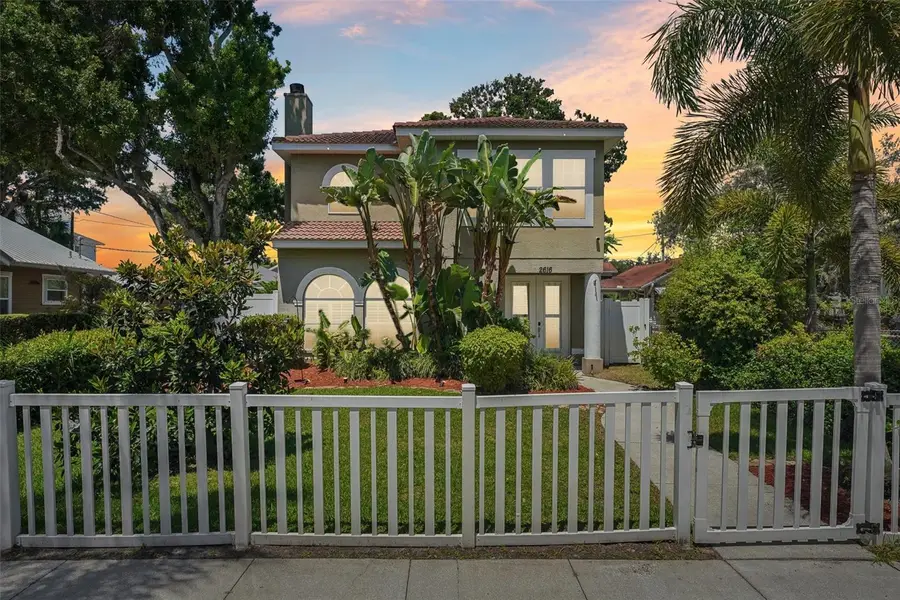 2616 11th Street N, Saint Petersburg, FL 33704 - #2