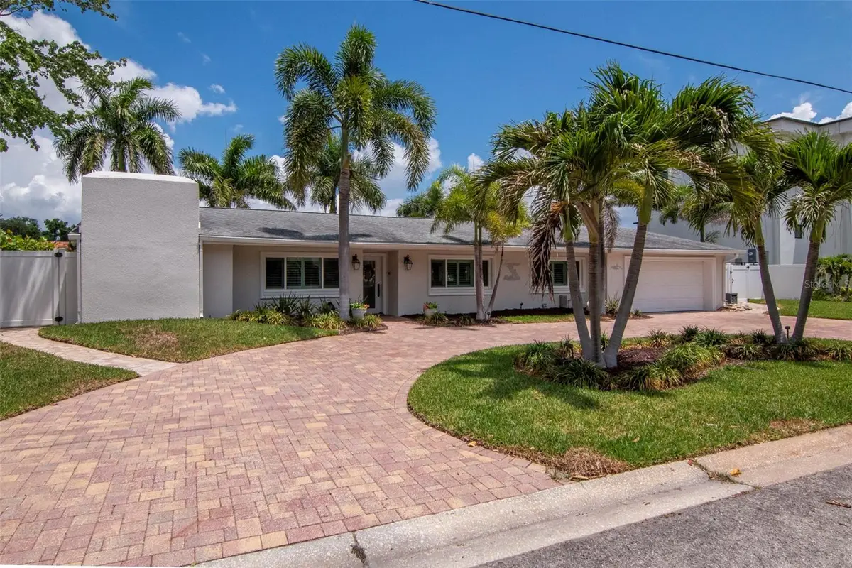 4927 W Melrose Avenue N, Tampa, FL 33629 - #1