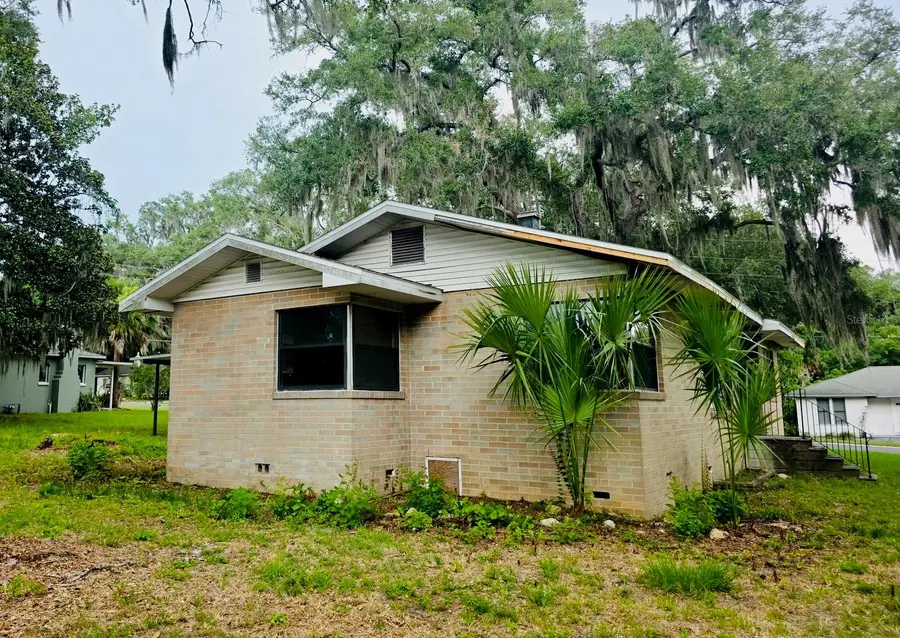501 Lee Street, Leesburg, FL 34748 - #3