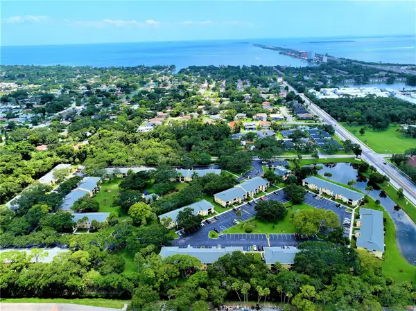 3001 58th Ave S Avenue S #805, ST PETERSBURG, FL 33712