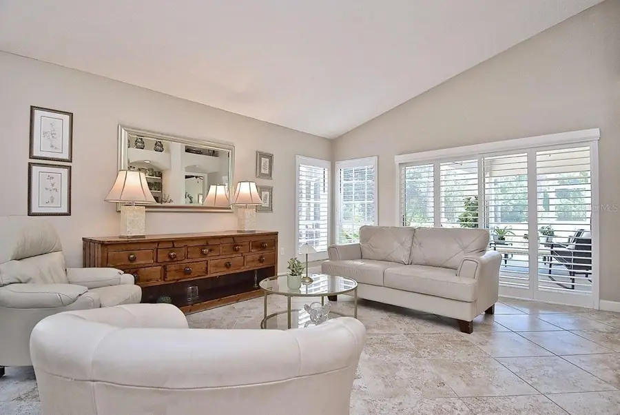 3890 Lyndhurst Court, Sarasota, FL 34235 - #3