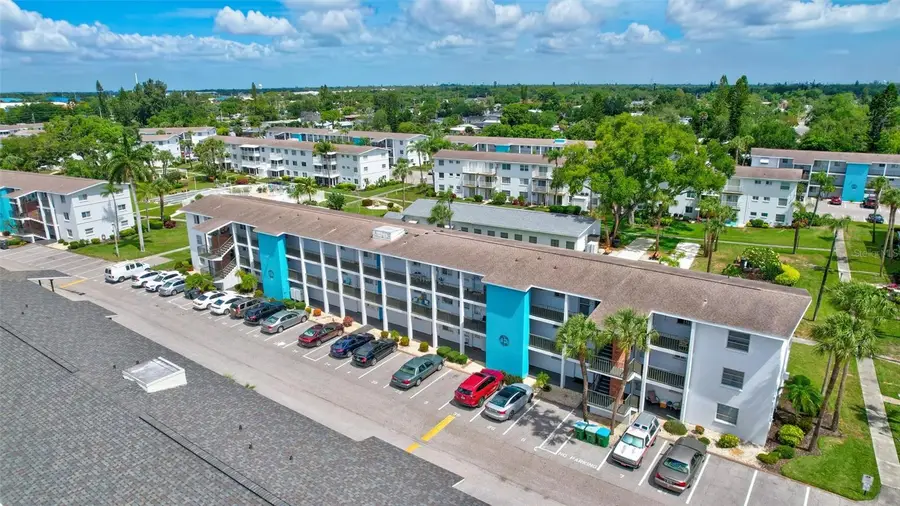 2217 Sunset Drive #E27, Bradenton, FL 34207 - #2