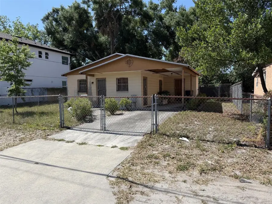 2209 E 18th Avenue, Tampa, FL 33605 - #2