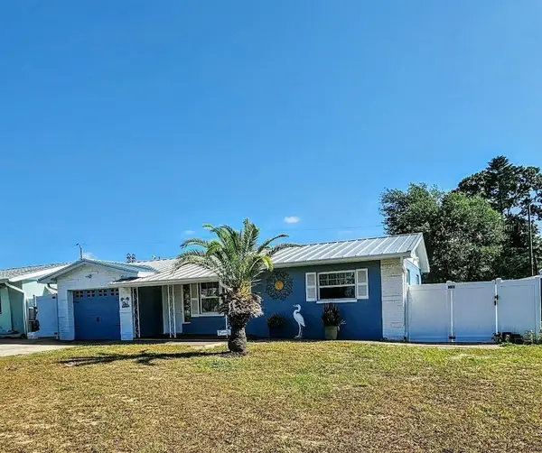 11347 70th Terrace, SEMINOLE, FL 33772