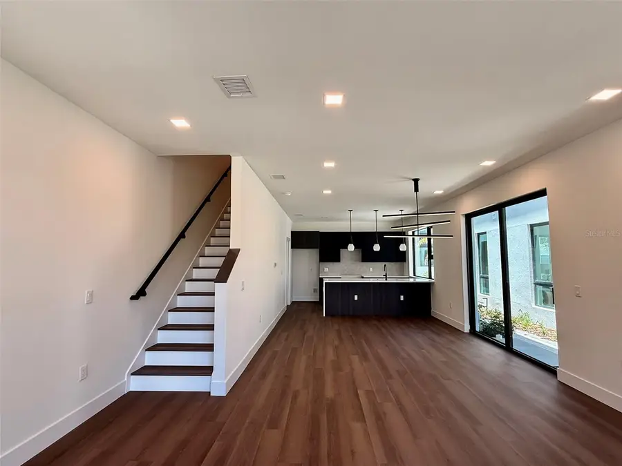 100 36th Street N #1C, Saint Petersburg, FL 33713 - #3