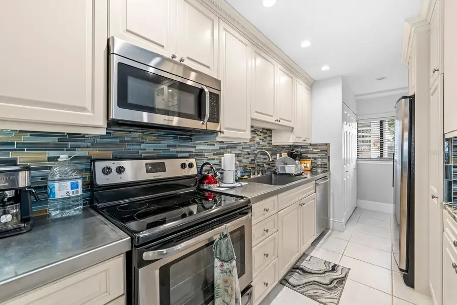 816 Bahia Del Sol Drive #23, Ruskin, FL 33570 - #2