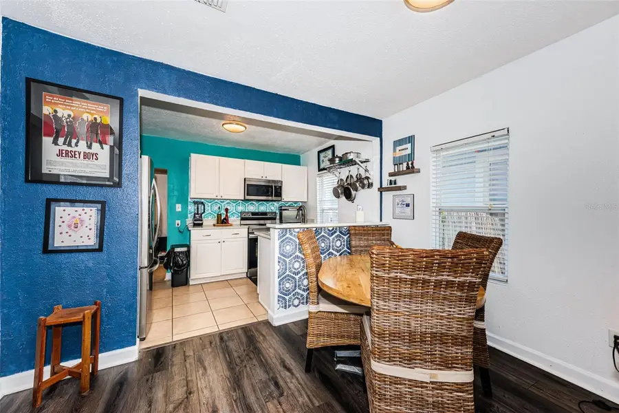 547 15th Street N, Saint Petersburg, FL 33705 - #3