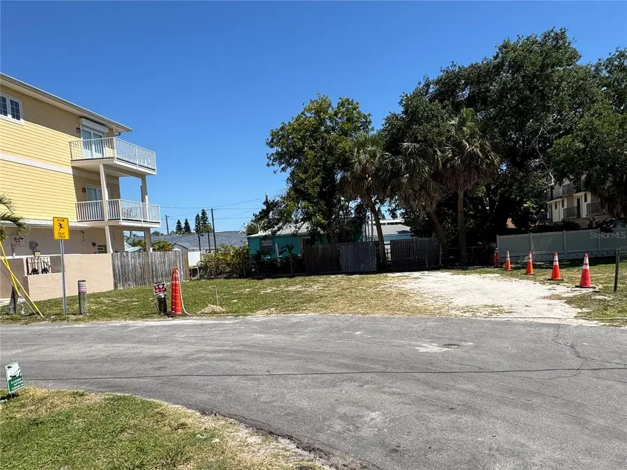 138 91st Avenue, Treasure Island, FL 33706 - #2