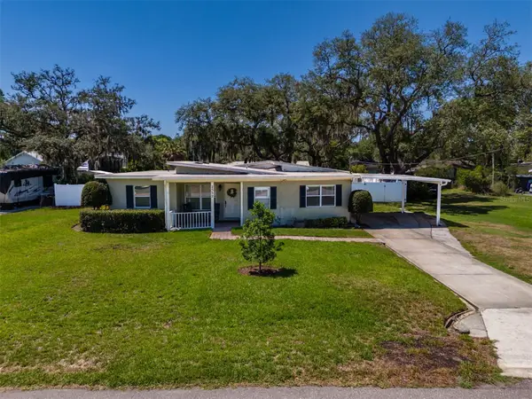 2532 Lake Ellen Lane, TAMPA, FL 33618