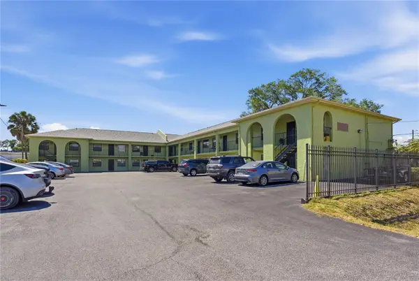 4416 N Clark Avenue #13, TAMPA, FL 33614