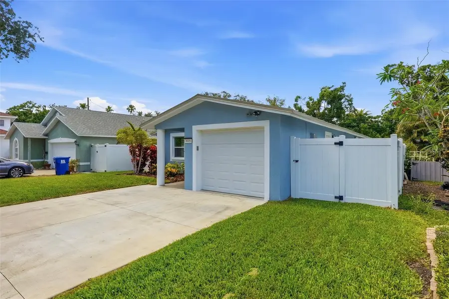8015 28th Avenue N, Saint Petersburg, FL 33710 - #3