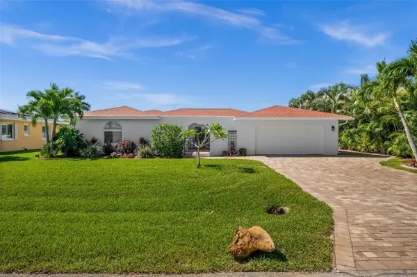 1432 Venetian Court, CAPE CORAL, FL 33904