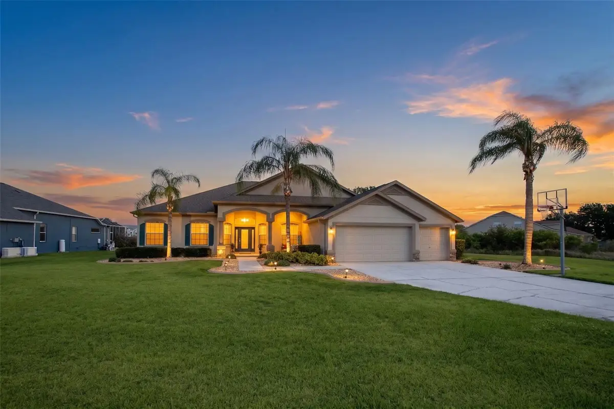 14807 Grady Sweat Lane, Wimauma, FL 33598 - #1
