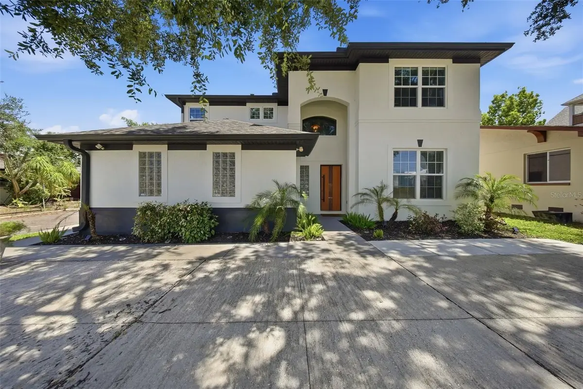 236 15th Avenue Se, Saint Petersburg, FL 33701 - #1