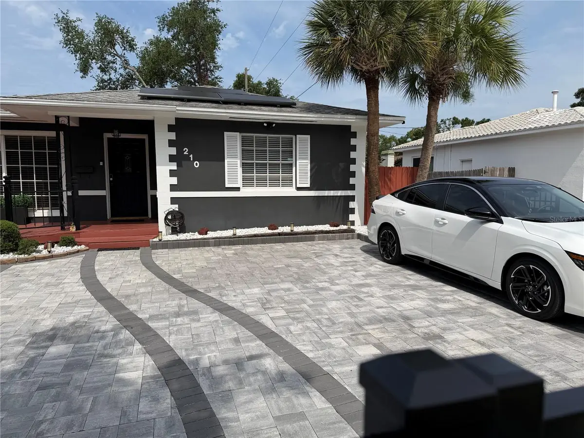 210 49th Street N, Saint Petersburg, FL 33710 - #1