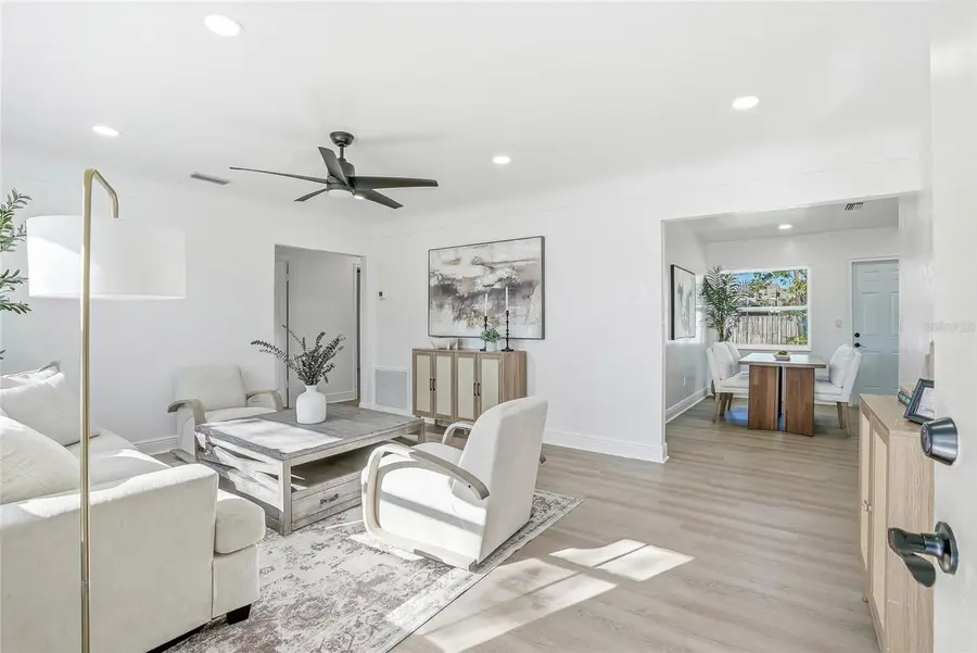 4720 Mohegan Road, Saint Petersburg, FL 33708 - #3