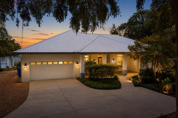 8701 Lake Calm Lane, ODESSA, FL 33556