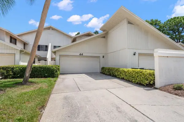 498 Lakeview Drive #44, PALM HARBOR, FL 34683