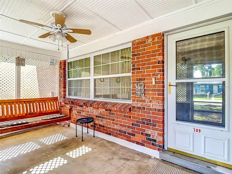 709 E Morgan Street, Brandon, FL 33510 - #2